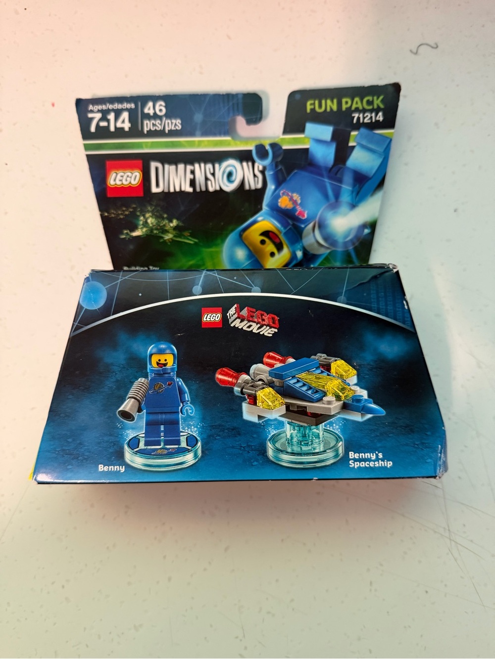 LEGO Benny Fun Pack - Blue Minifigure & Blue Spaceship with Yellow Accents